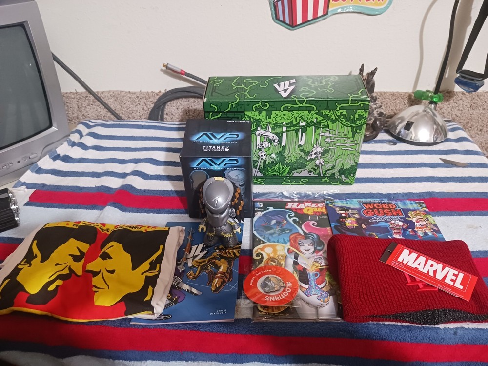 Alien vs. Predator Loot Crate 2016