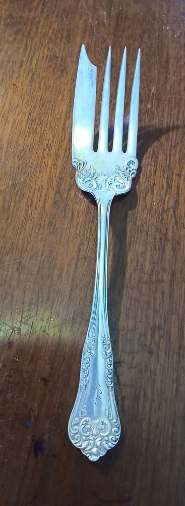 Rogers silverplate serving fork America pattern C1903  7.5" EUC