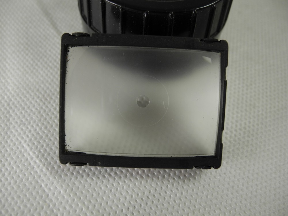 Nikon F/F2 FOCUS SCREEN A IN RED SCRIPT PERFECT