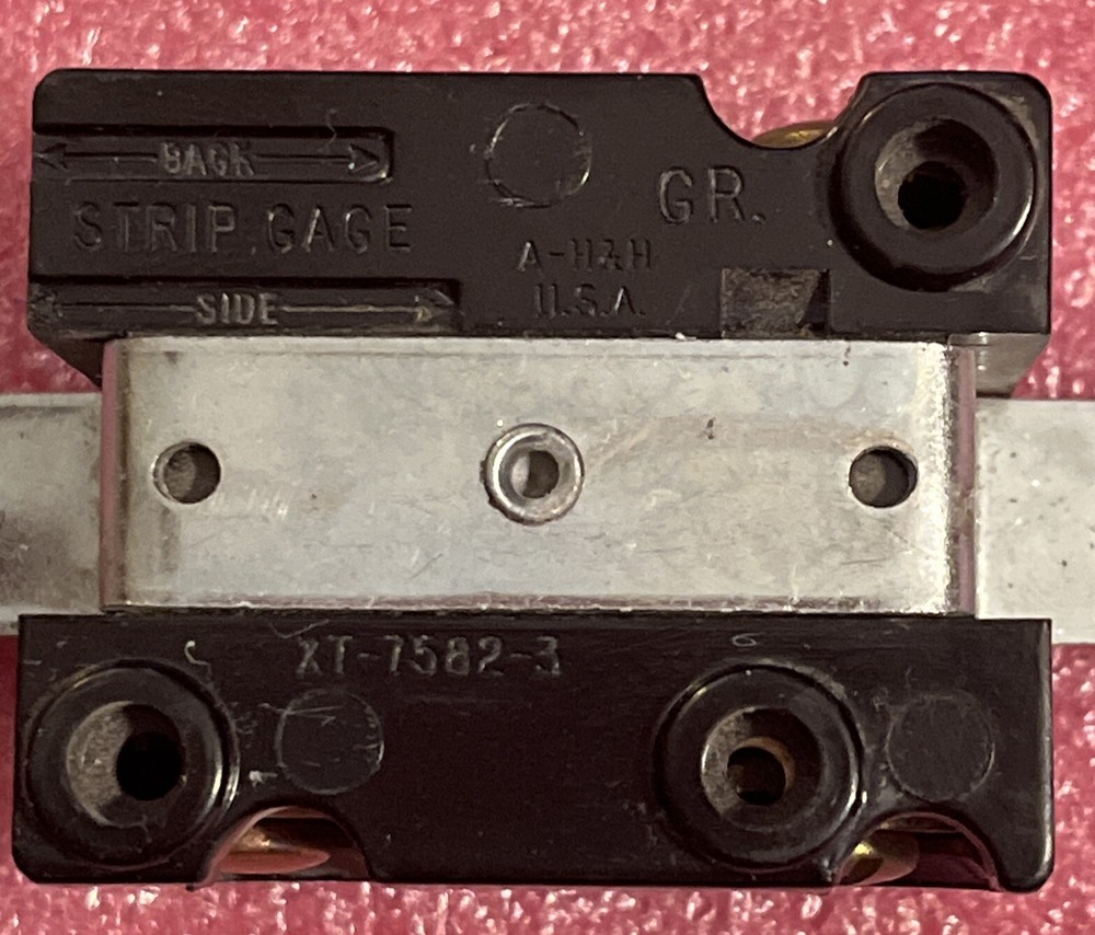 Hart Lock Twist Lock XT-7582-3