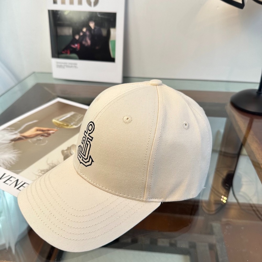 CELINE Minimalist, Adjustable, Trendy Baseball Cap