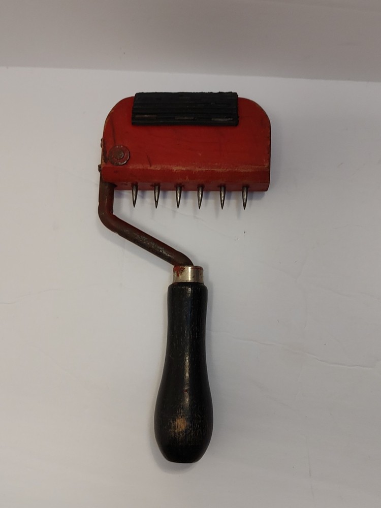 Vintage GW Mount 403 Upholstery Pulling Stretching Tool Wood Handle