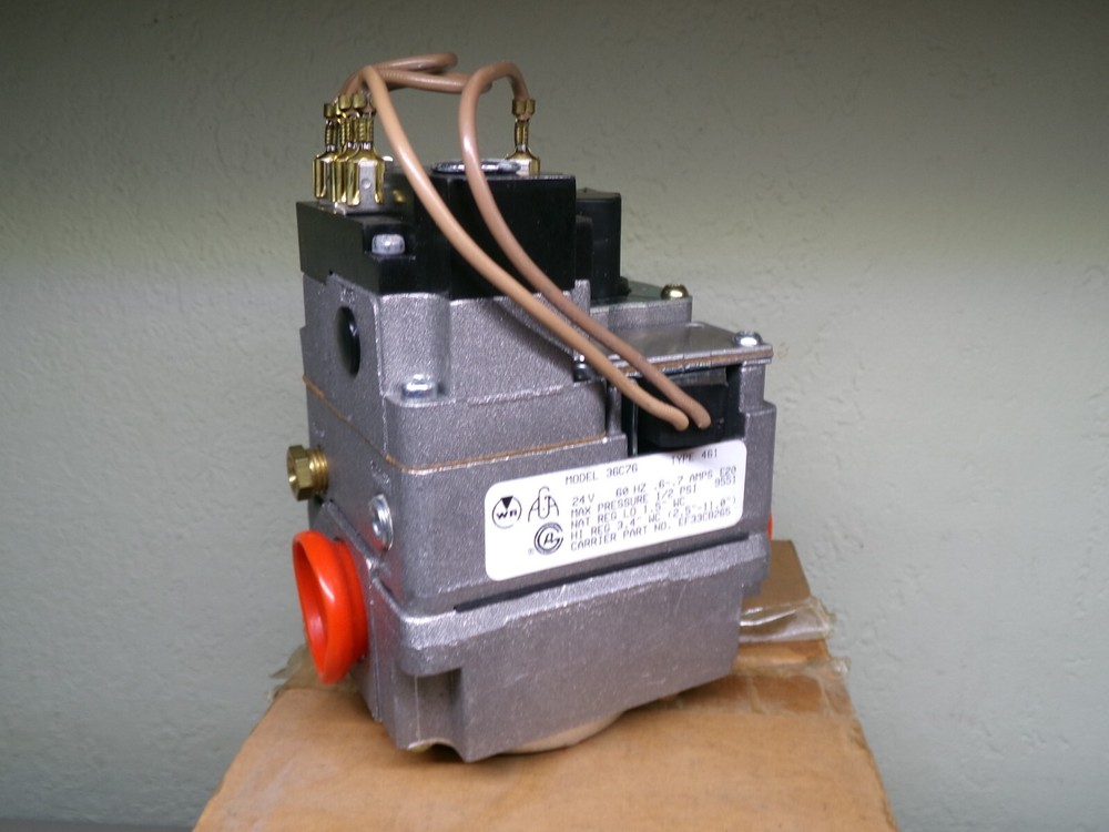 CARRIER EF33CB265 COMBINATION GAS VALVE 36C76