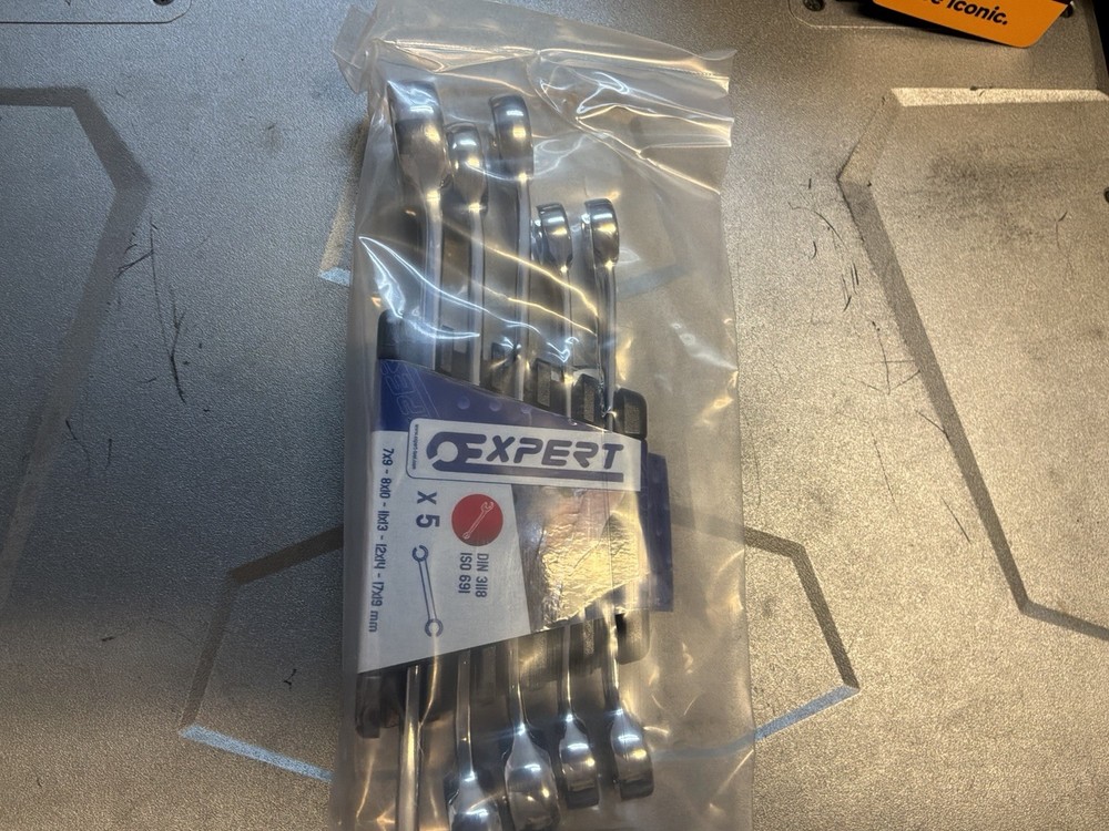 Mac Tools Expert E112501 Metric Flare Nut Wrench Set