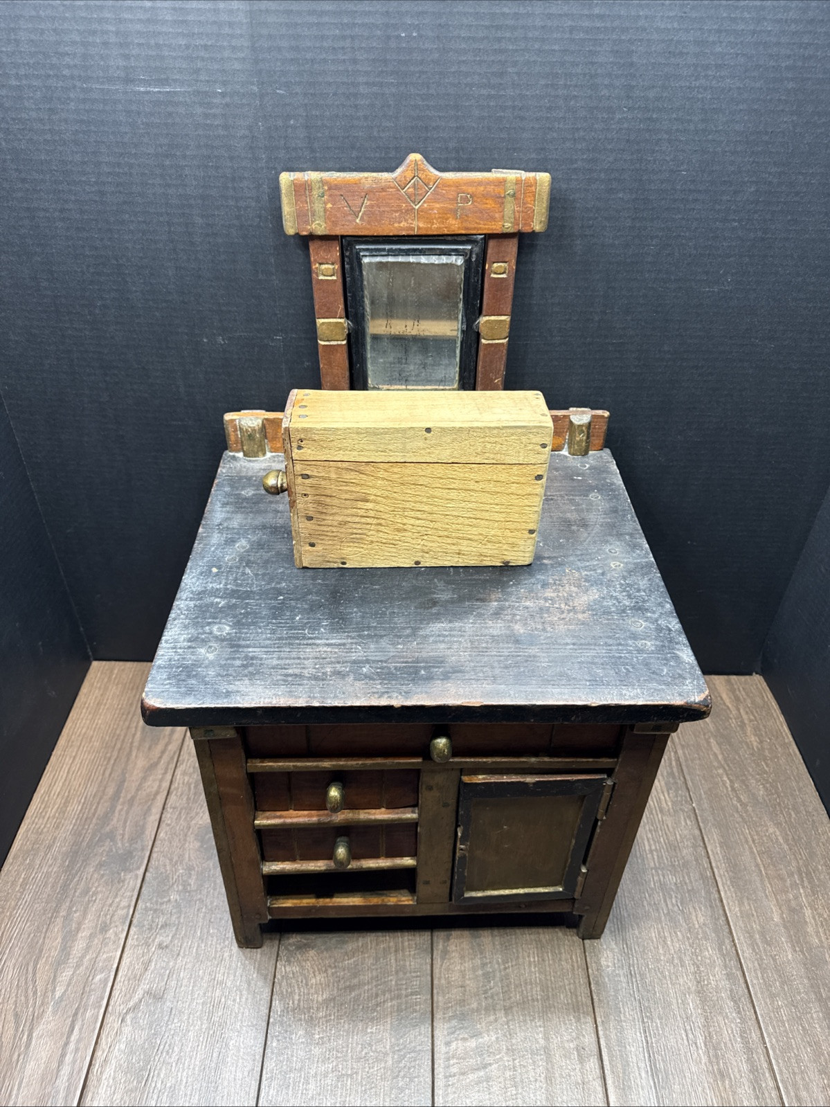 “ ANTIQUE EARLY 1900’s SALESMAN SAMPLE MINATURE FURNITURE DISPLAY WITH MIRROR “