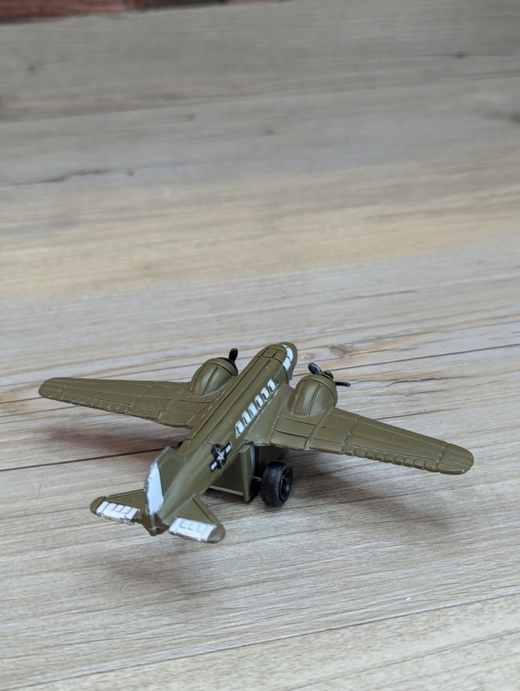 Dakota C-47 Skytrain Pull Back Model Plane Diecast 3.5" x 5"