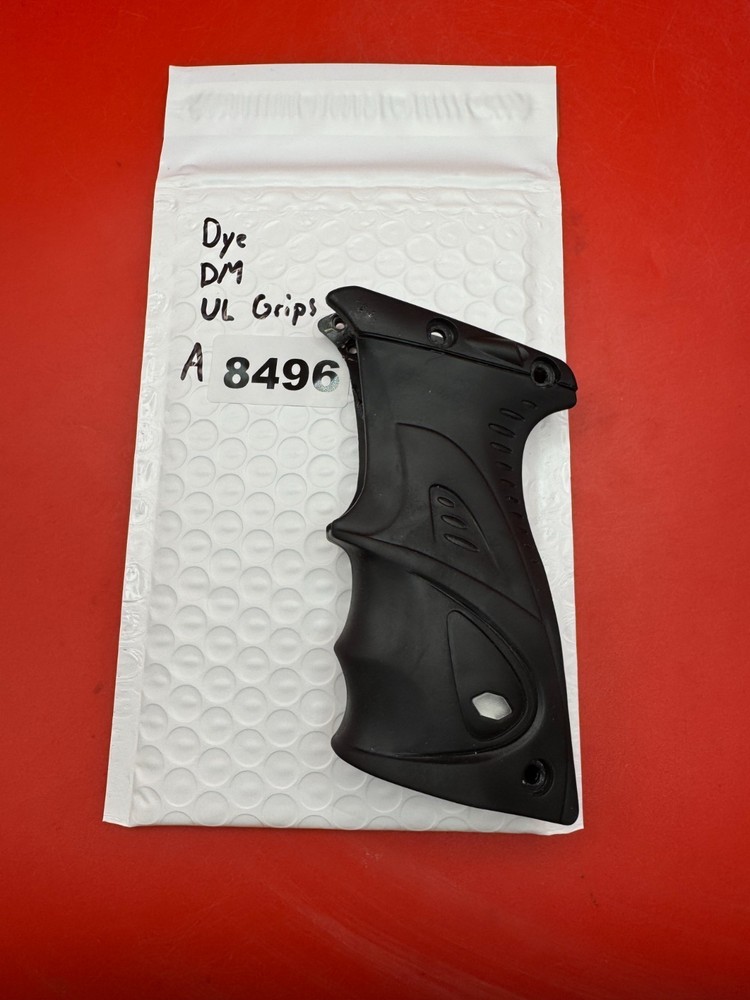 Dye DM UL Grips