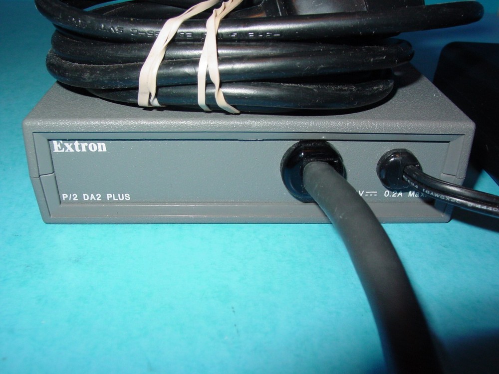 EXTRON P/2 DA2 Plus VGA/SVGA Distribution Amplifier & Power Supply