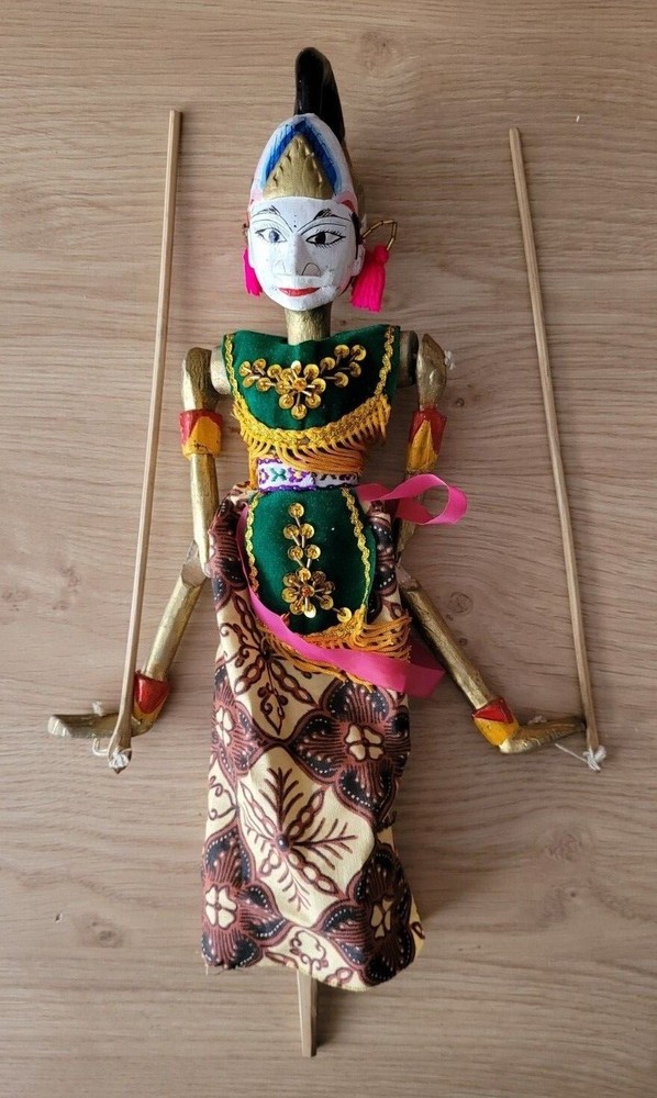 Large Puppet Indonesian Wooden