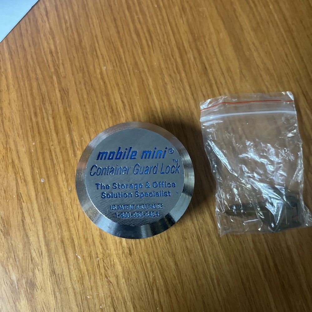 Mobile Mini Storage Guard Lock and Key