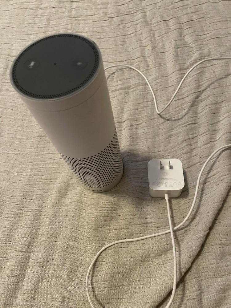 Amazon Echo Speaker Bluetooth WiFi Alexa Smart First Gen White Compact Works