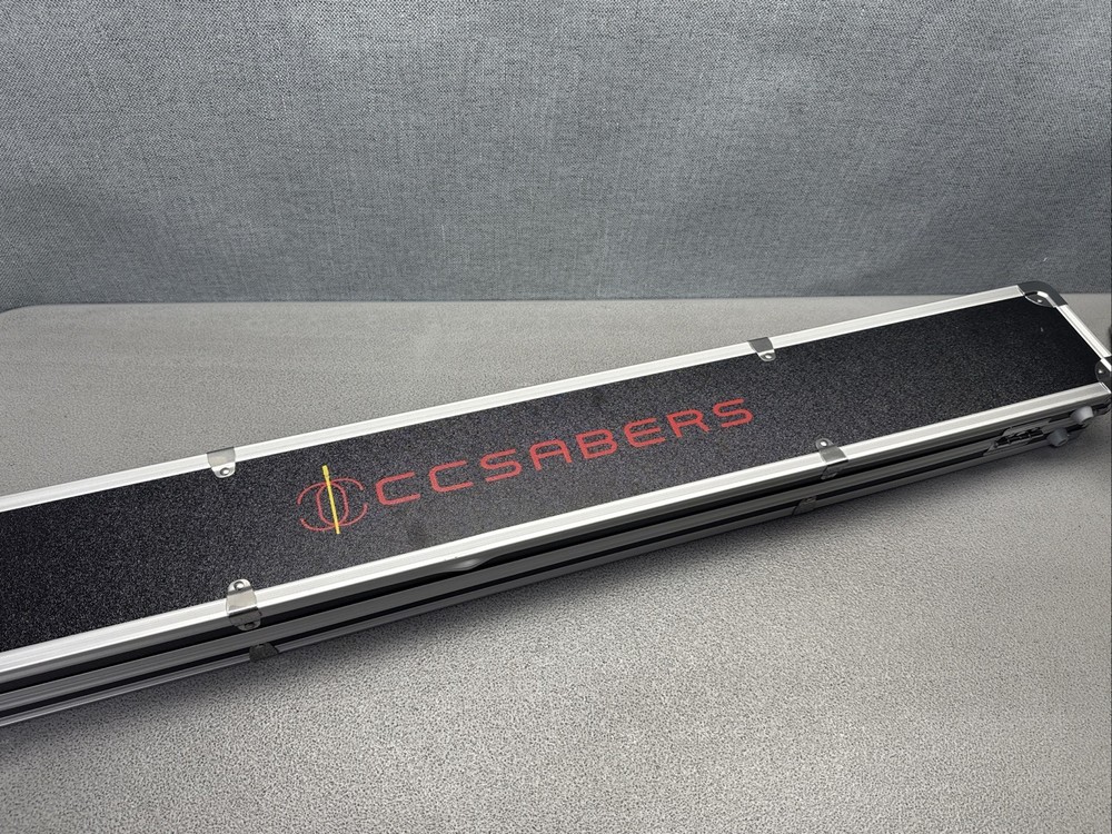 89saber SINGLE Lightsaber WITH CARRY CASE (( PLEASE READ DESCRIPTION ))