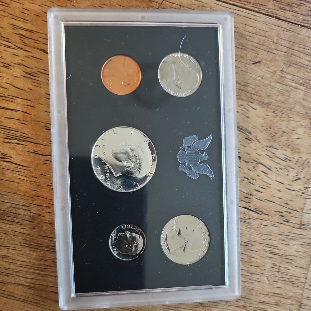 1970 S Large Date Cent US Mint Proof Set 40% Silver Kennedy Half