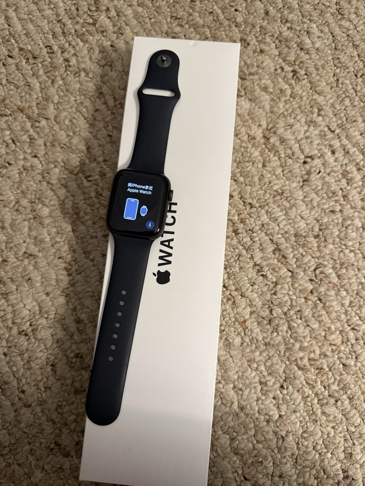 Apple Watch SE 44mm Black