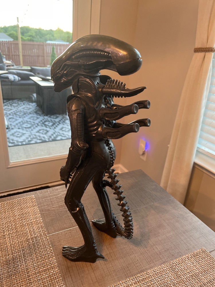 original Alien Xenomorph 1979