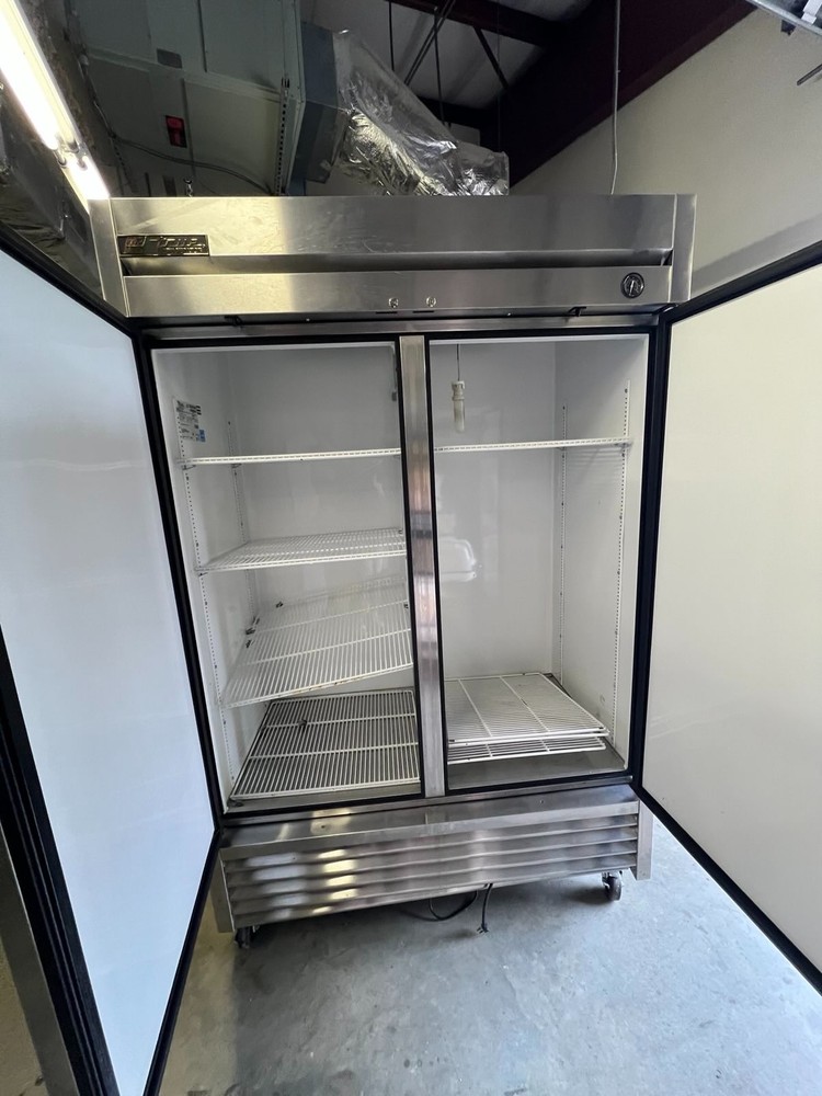 True Fridge Model T-49