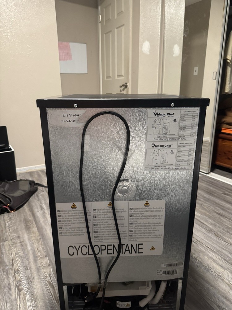 Mini Fridge Works Well