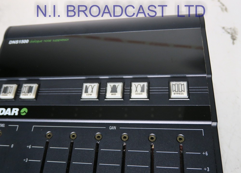 Cedar DNS1500 dialogue noise suppressor