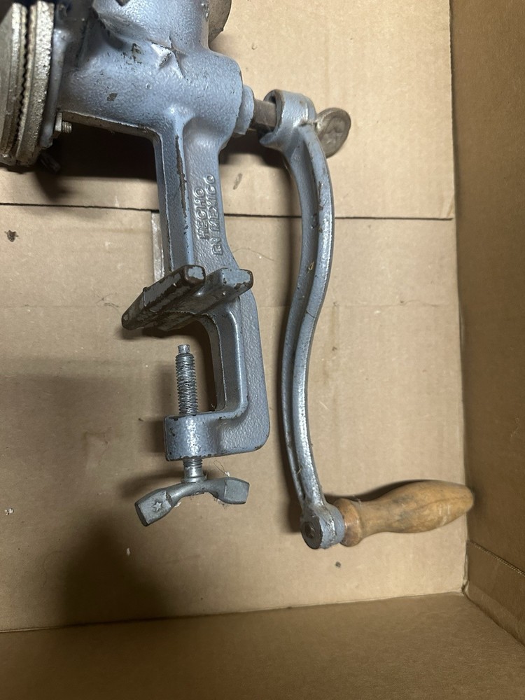 Estrella Grain Corn Grinder Cast Iron