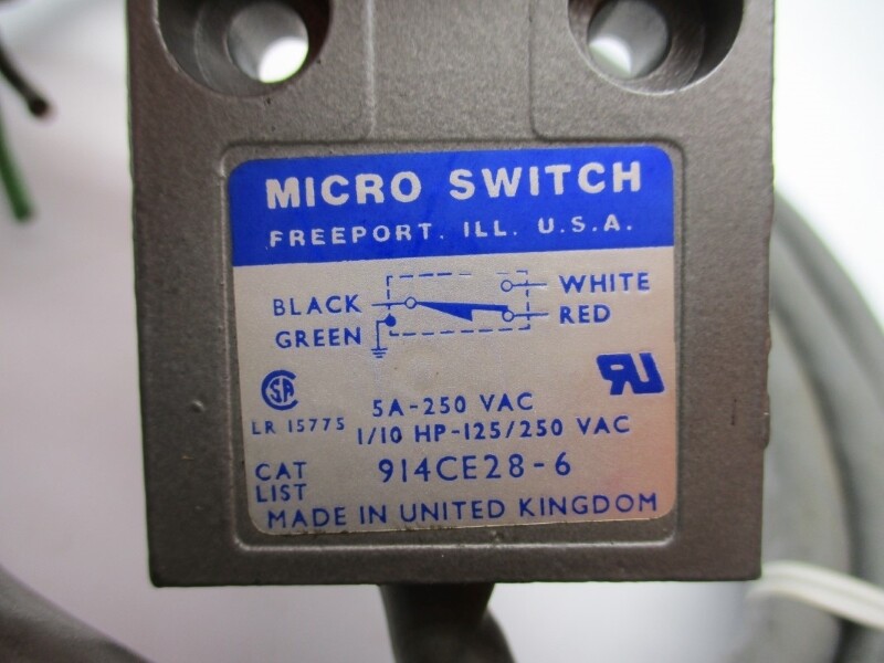 MICRO SWITCH 914CE28-6 250VAC 5A NSNP