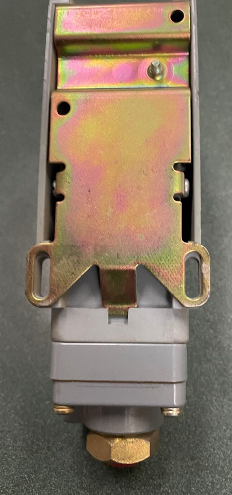 Square D 9012 GPG-3 Pressure Switch