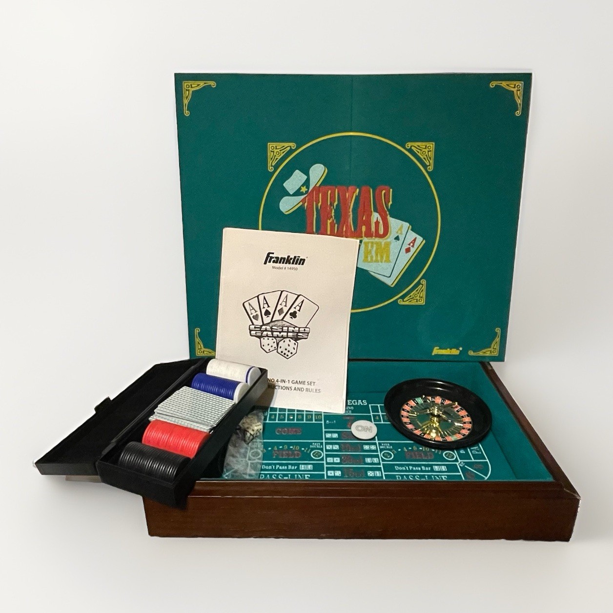 Franklin Deluxe Casino 4 In 1 Game Set Poker Craps Roulette Black Jack Complete