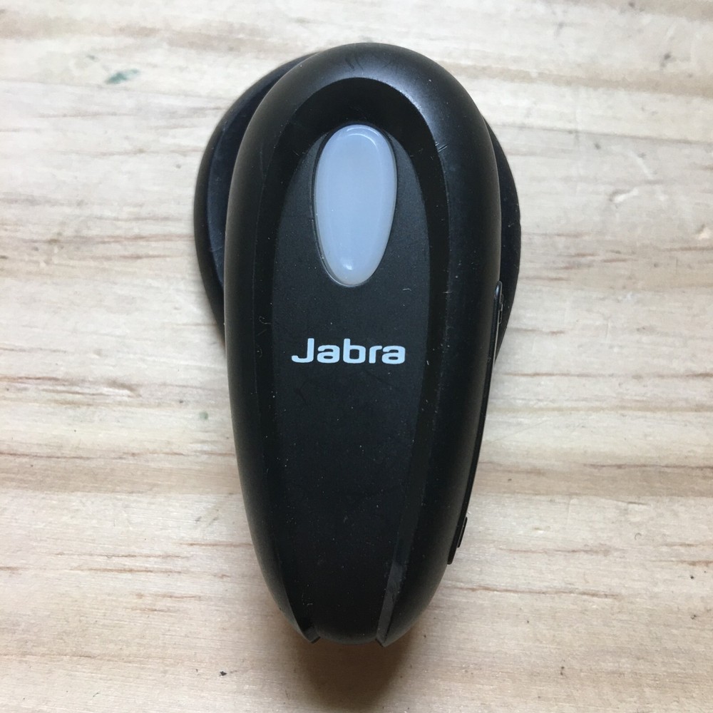 Jabra BT125 Wireless Bluetooth Ear-hook Phone Headset No charging cable