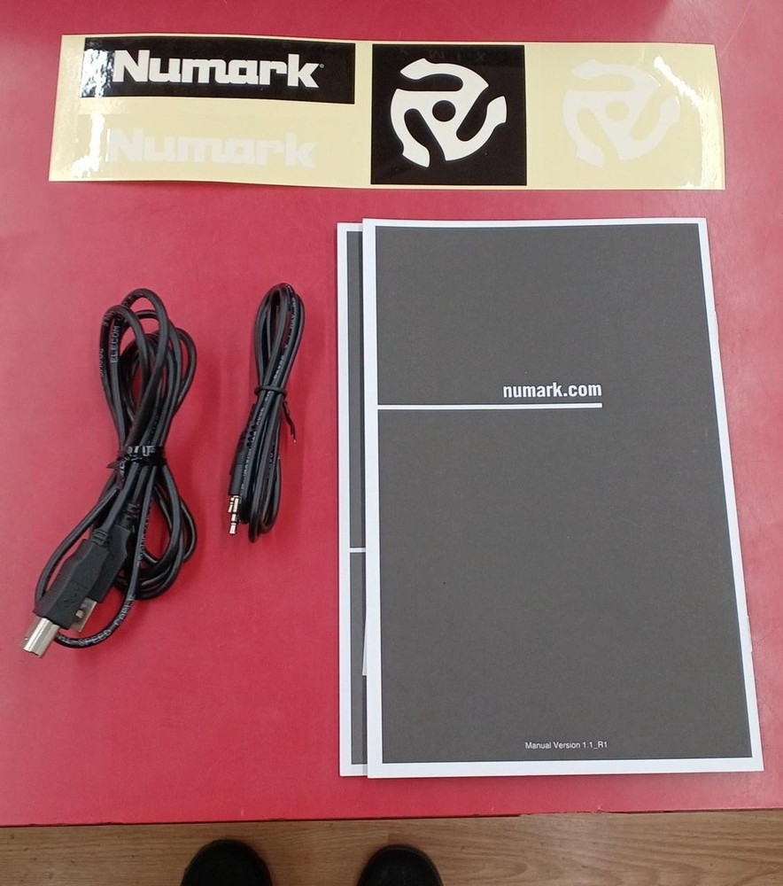 Numark Party Mix DJ Controller Portable USB MIDI Mixer New