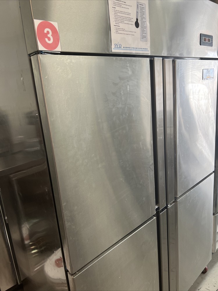 chef AAA comercial Freezer SCD-880