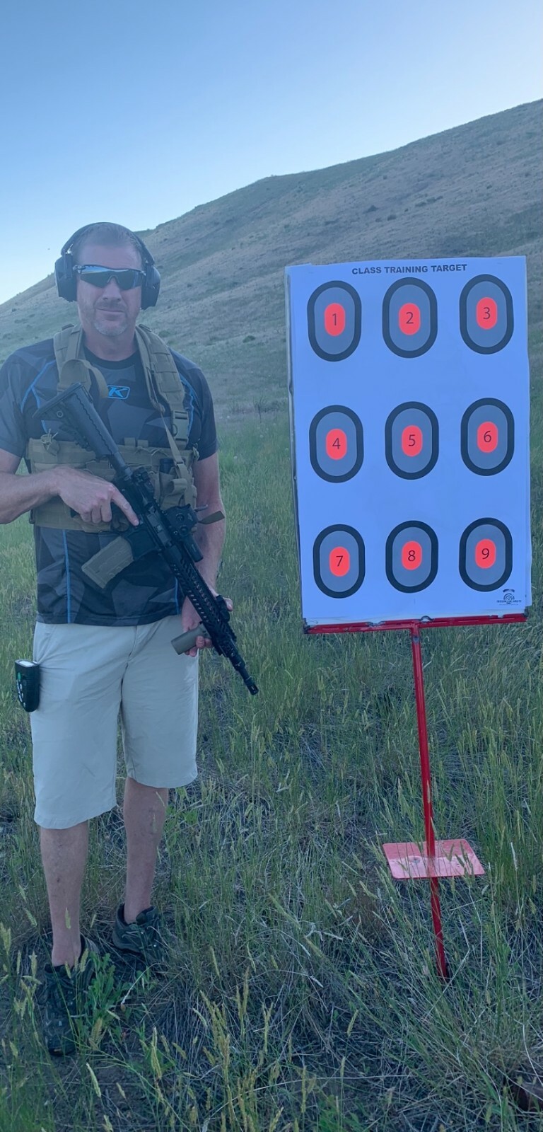 25 Shooting Paper Targets Range Rifle Handguns Pistol Firearms 9 Up Ovals 23x35