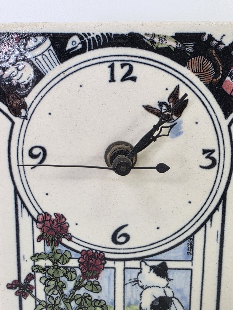 Vintage 1994 Santa Barbara Ceramic Design Cat Theme Clock Hinged Back Works