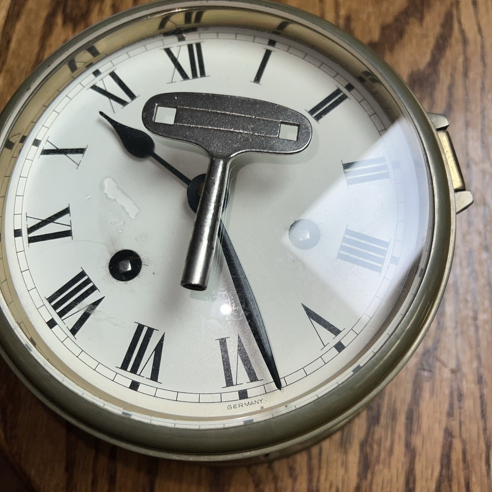 Vintage Schatz Key Wind Mechanical Ship's Clock 14400 w/ Solid Brass Case