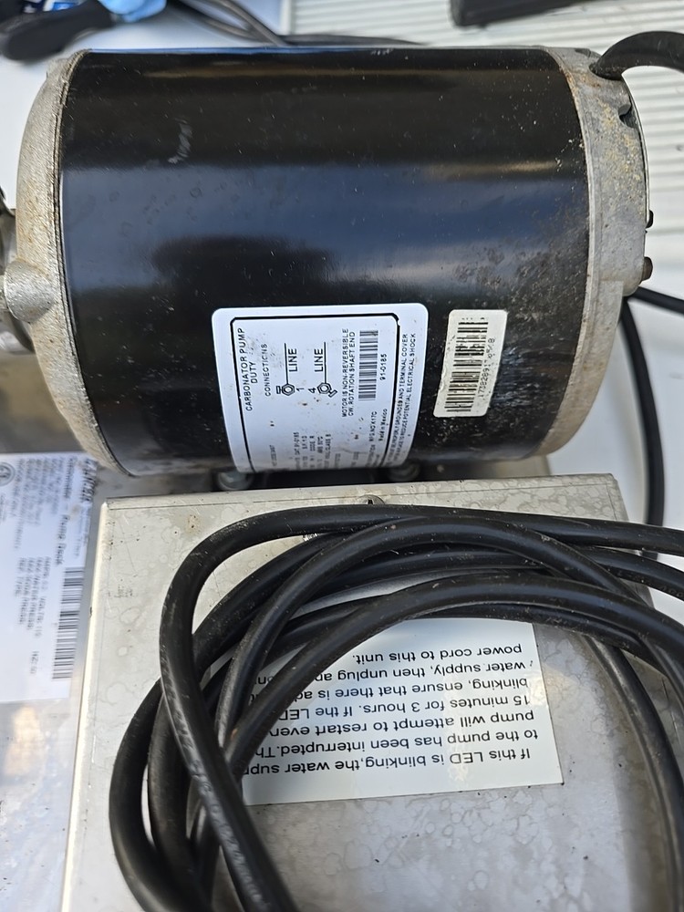 Lancer CARBONATOR Pump Deck 824200/01 Used