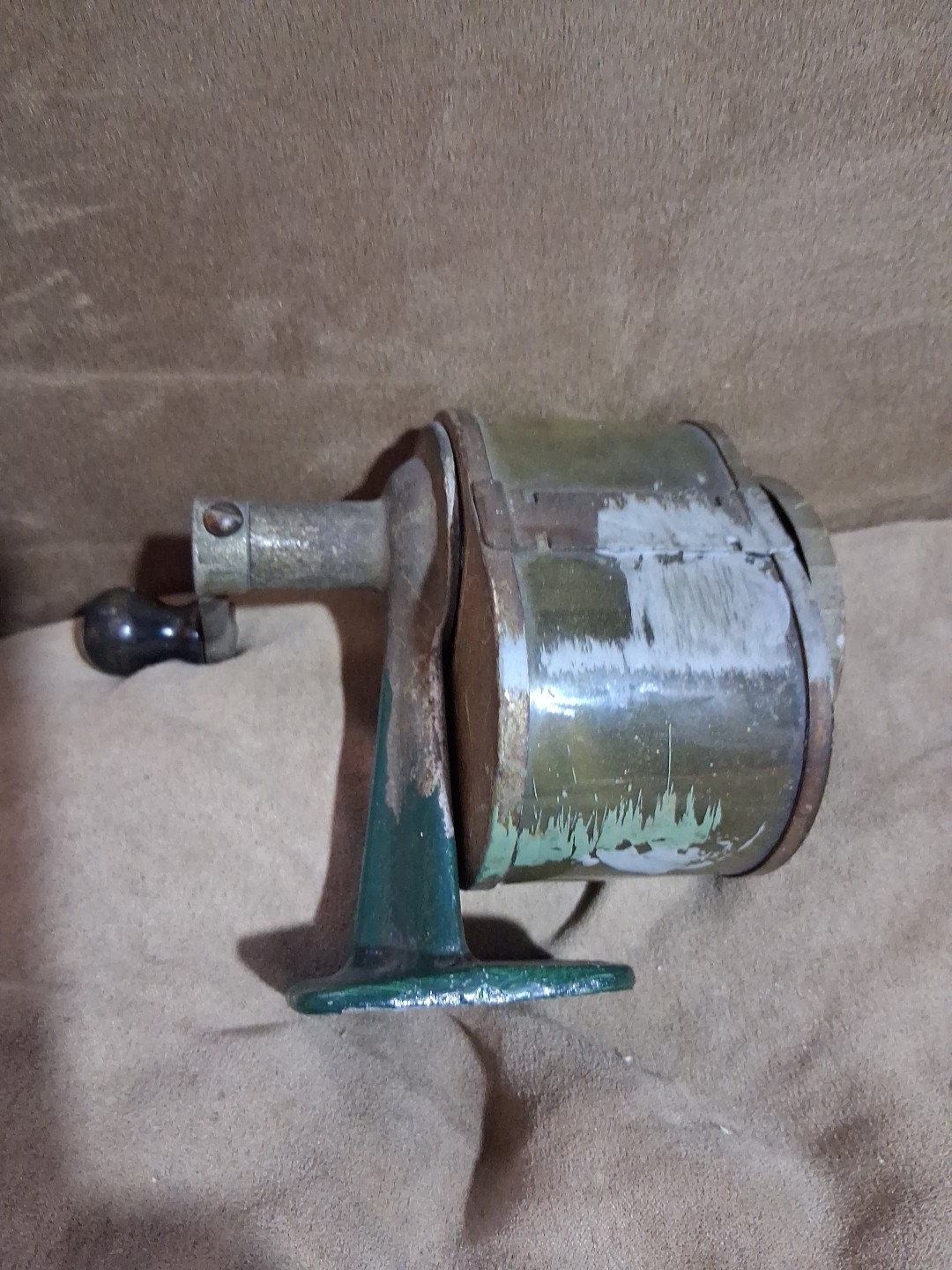 Vintage Pencil 1920's GIANT Sharpener The Automatic Pencil Sharpener Co. USA