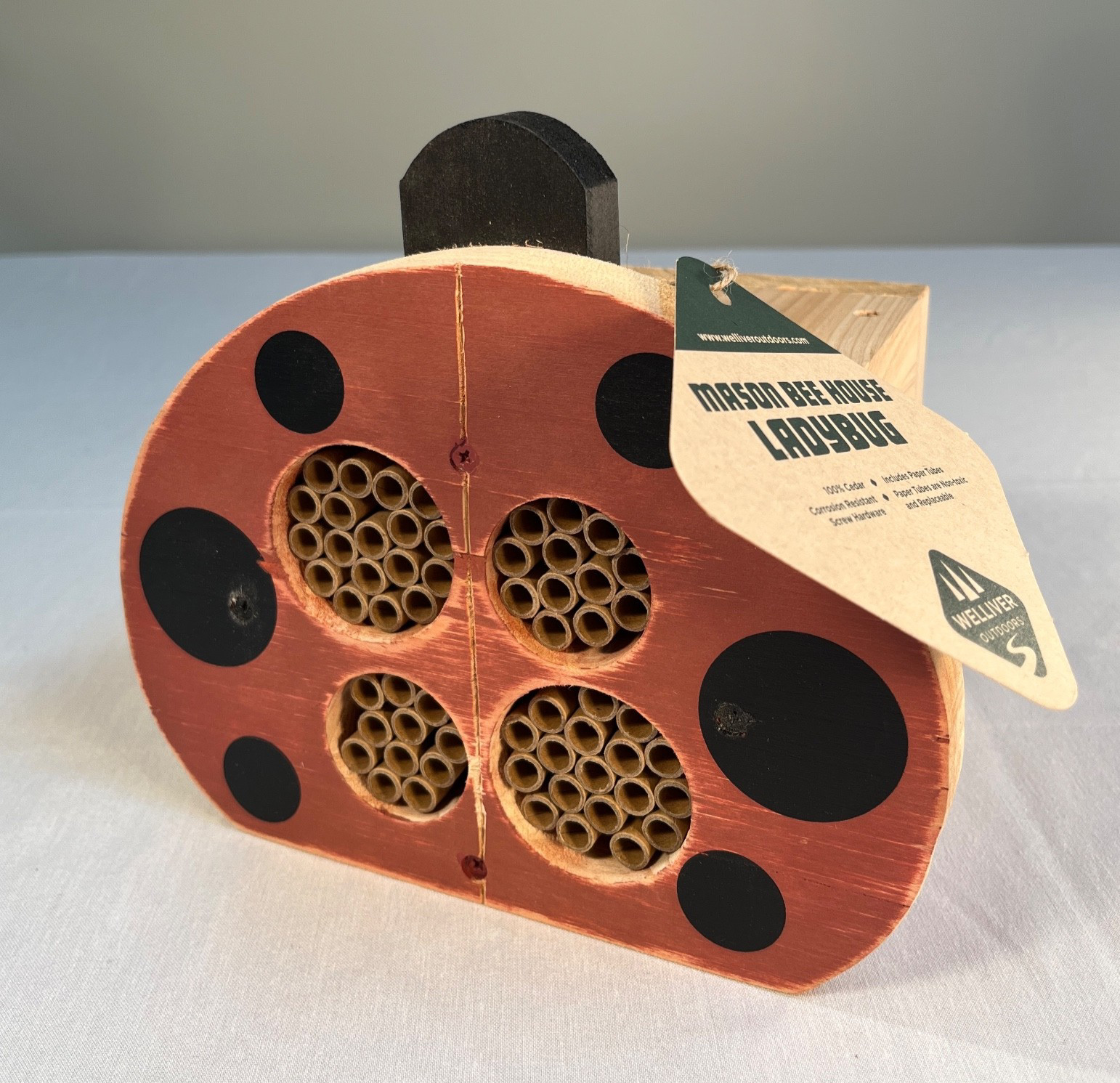 New Open Box Welliver Mason Bee House Ladybug Design, Cedar, Paper Tubes