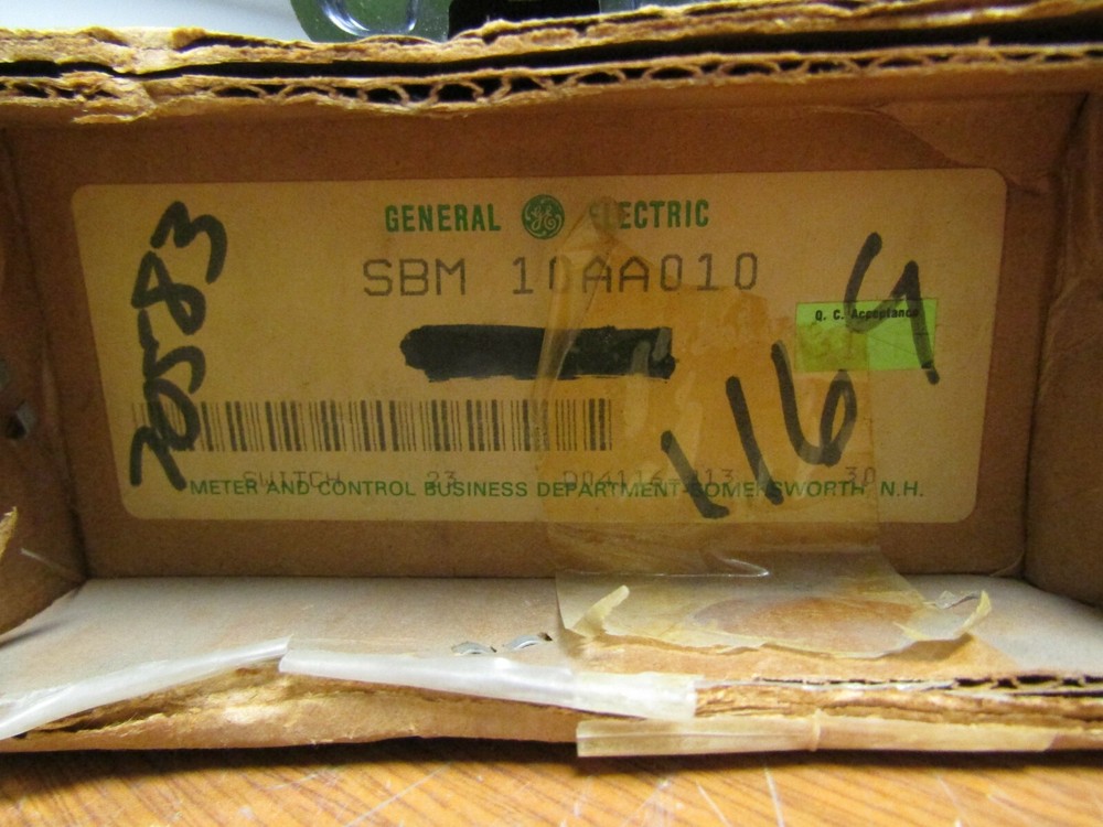 👀 NEW GE GENERAL ELECTRIC TYPE SBM VOLTMETER / ROTARY SWITCH SBM 10AA010