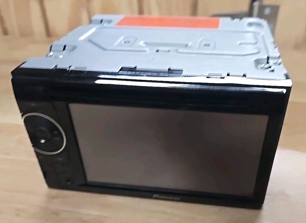 Pioneer AVH-P1400DVD DVD/CD Touchscreen Stereo