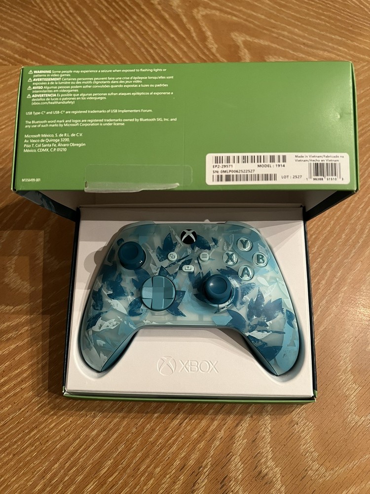 Xbox Wireless Controller Ice Breaker Special Edition - Wireless And BT