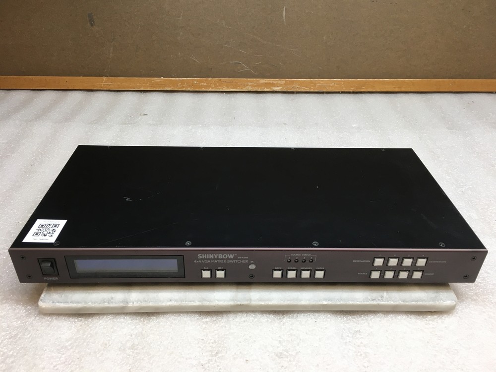 Shinybow 4x4 VGA Matrix Routing Switcher
