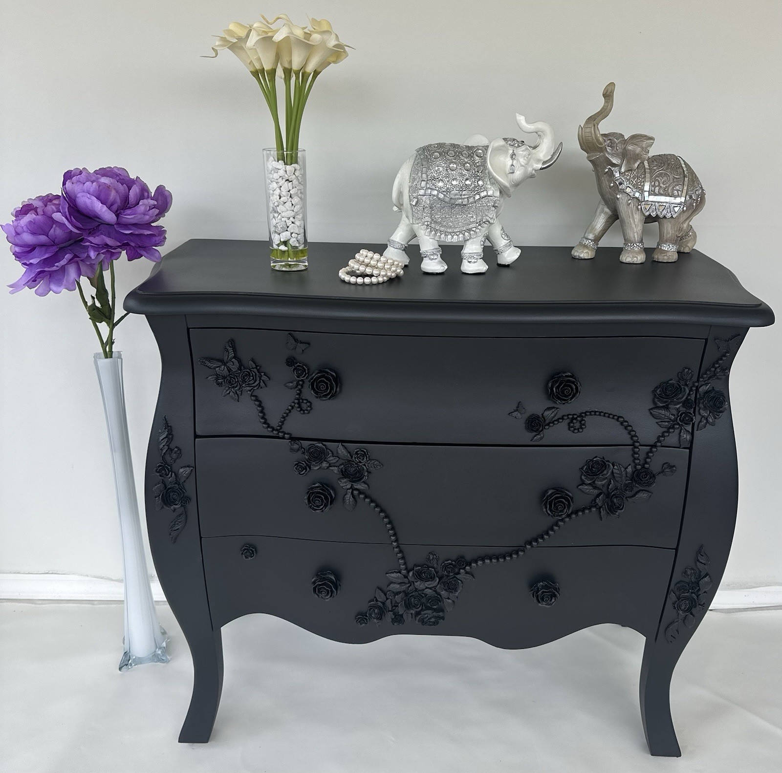 Matte Black Bombay Style Dresser/Nightstand/ Entryway Table