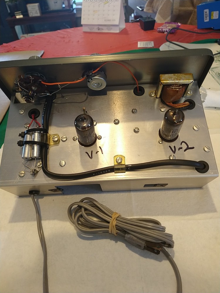 HEATKIT RF-SIGNAL GENERATOR RF-1