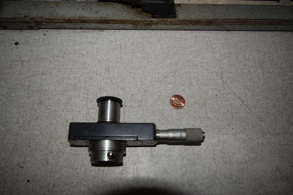 Unitron W10X Eypiece with Mitutoyo Micrometer