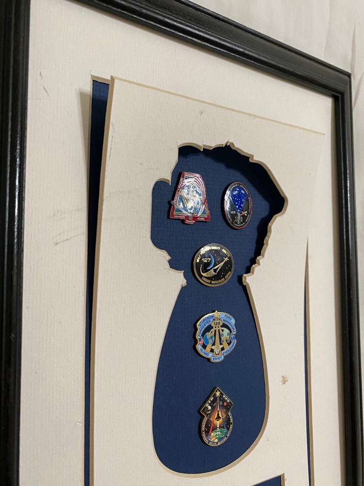 Rocketdyne Space Shuttle Main Engine Team Plaque w 5 pins 2009