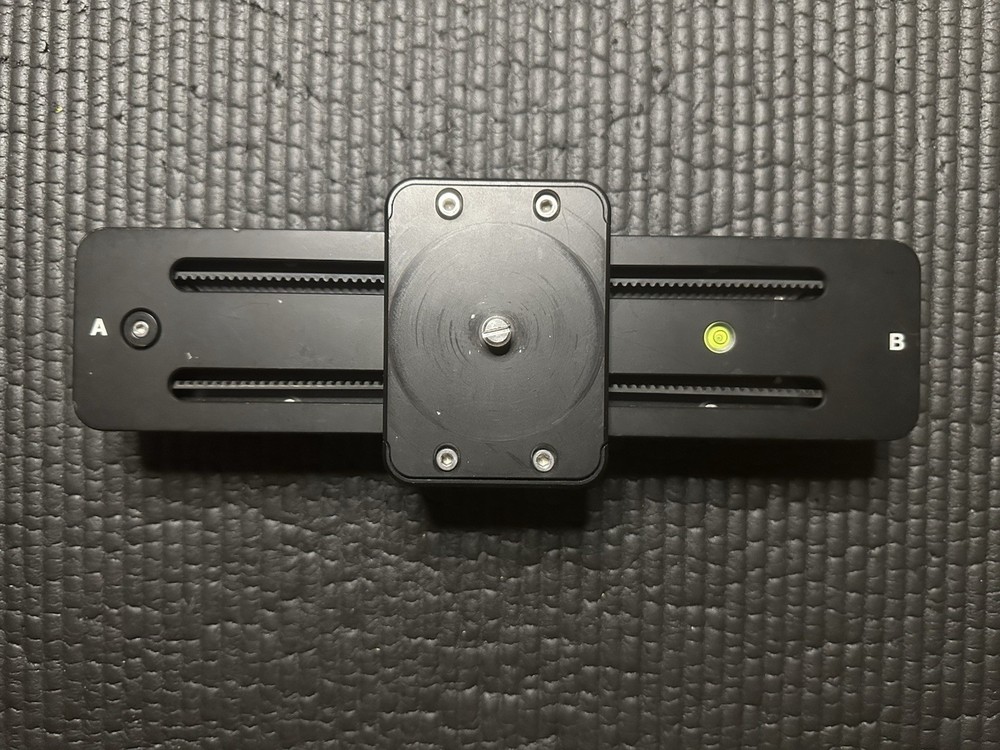 Edelkrone SliderONE Pro V1 Motorized Camera Slider + Dummy Battery