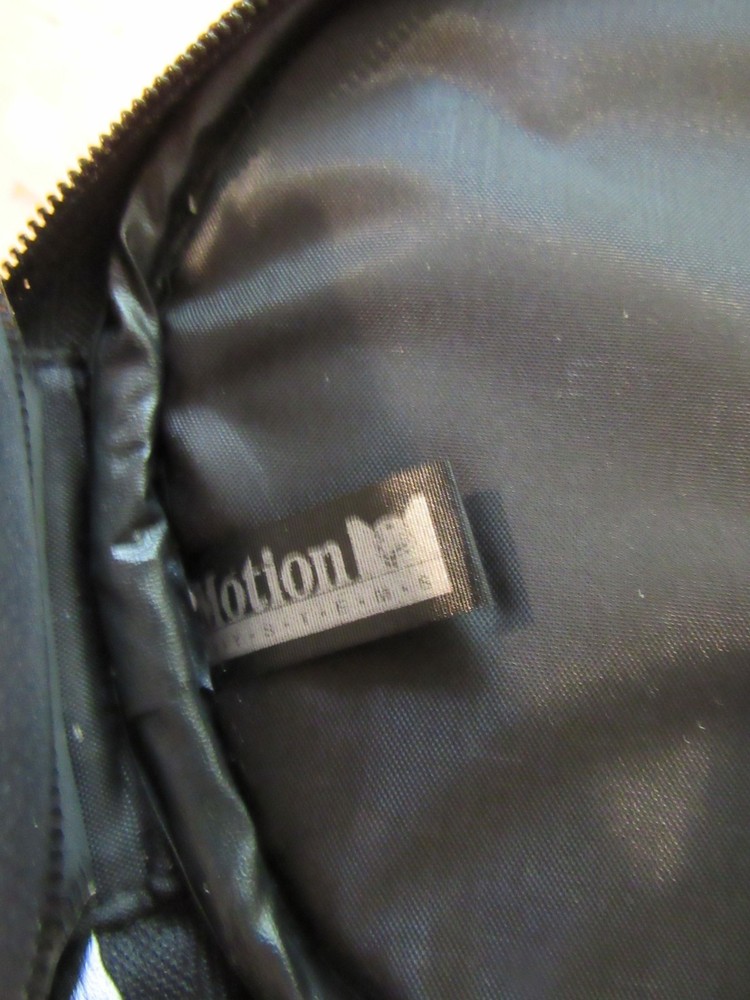 Motion system Portable CD/DVD 12 Disc Holder/ Soft Case