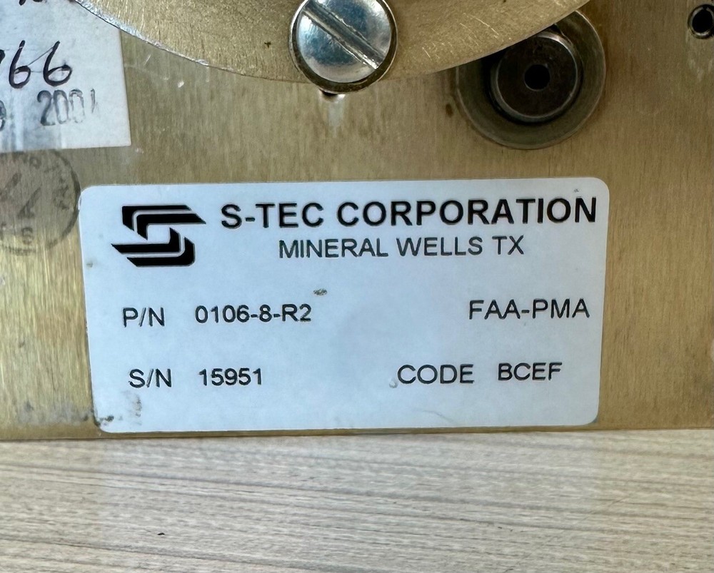 S-Tec 0106-8-R2 Roll Servo