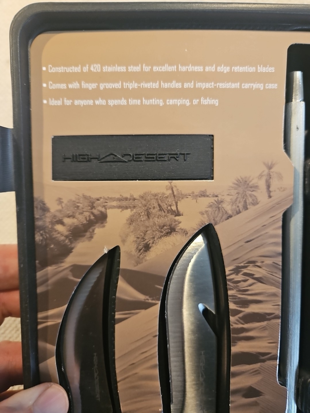 High Desert 5-Piece Butcher / Hunting Knife Set with Carry Case – New