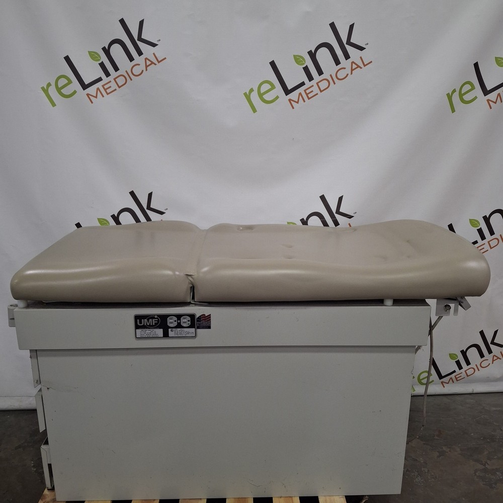UMF Medical 5140 Exam Table