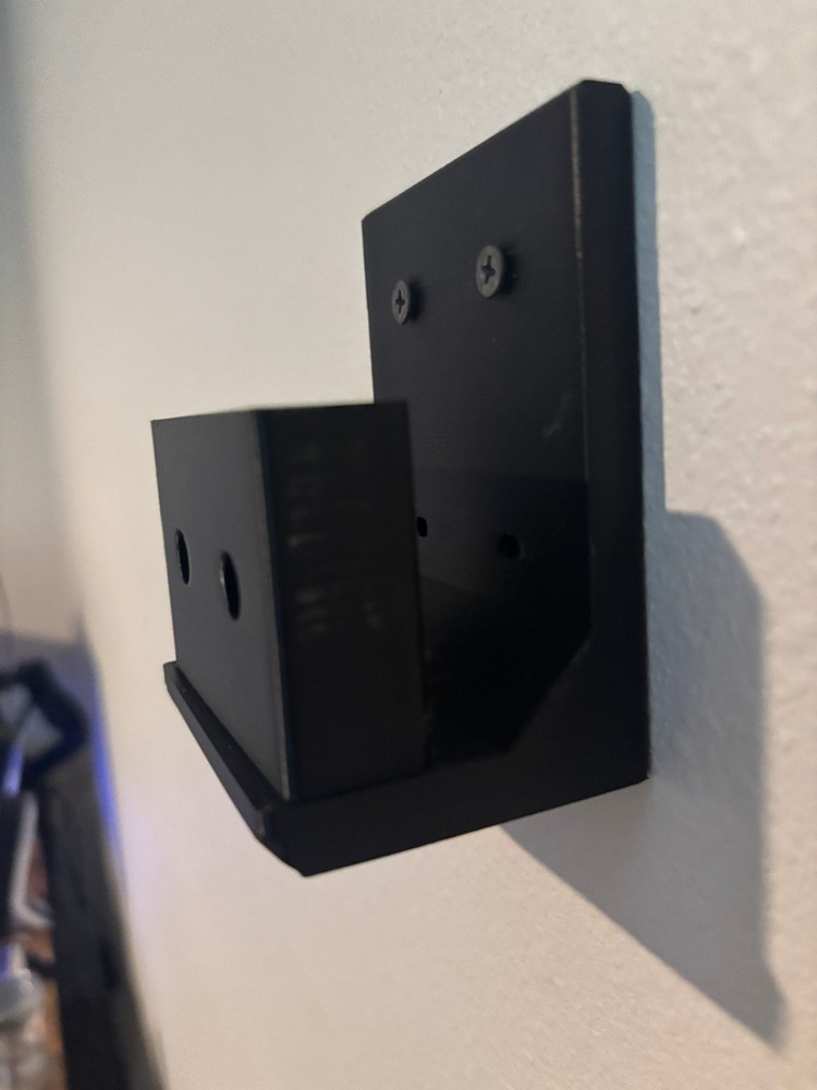 .308 wall mount for magazine well