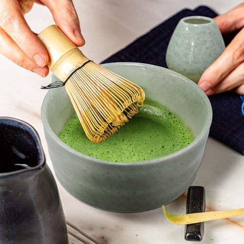 Matcha Whisk Set for Tea Lovers, Matcha Bowl with Spout, Bamboo Whisk, Scoop,